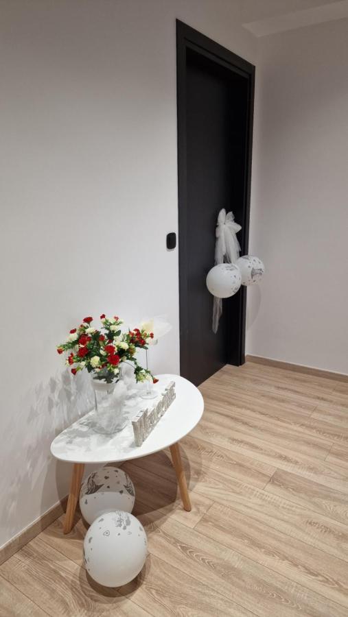 Magdalena Suite 4.0 Ираклион Экстерьер фото